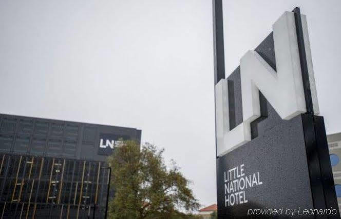 Little National Hotel Канберра Екстер'єр фото